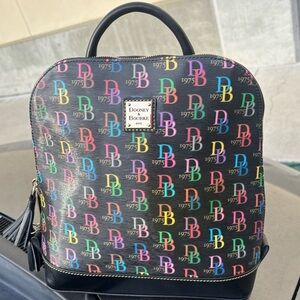 🟡🟢🟣 NWT- Dooney & Bourke DB75 Multi Zip Pod Backpack 🟠🔵🔴